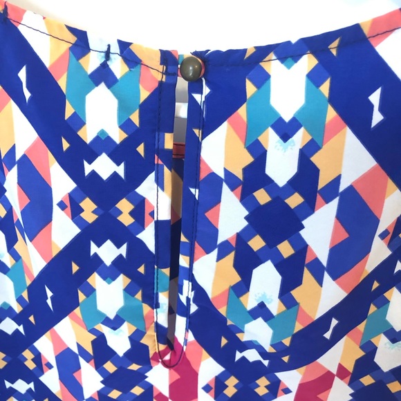 3/$10 Everly Blue White Geometric Pattern Colorful 3/4 Sleeve Blouse XS - Picture 8 of 8